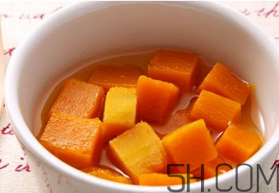 大閘蟹和南瓜一起什么人不適合吃？大閘蟹和南瓜一起吃要怎么辦？