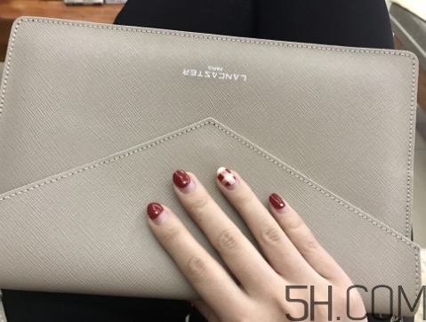 lancaster包是輕奢嗎？lancaster包怎么樣？