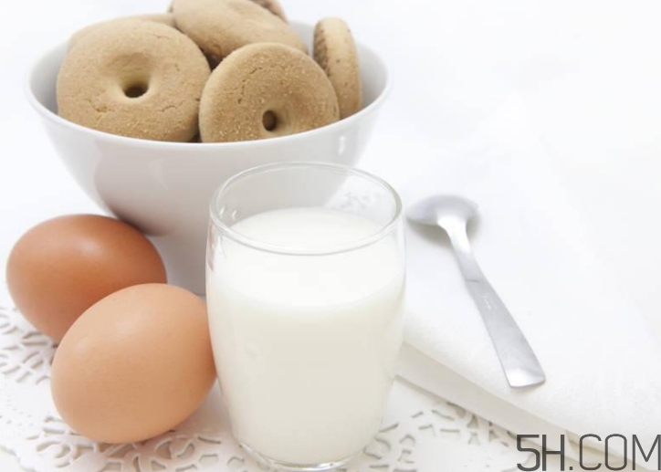 早上喝牛奶拉肚子是怎么回事？早上喝牛奶拉肚子怎么辦？