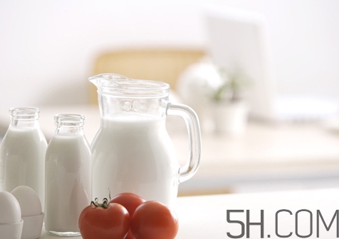 牛奶不適合什么人喝？牛奶多喝有副作用嗎？