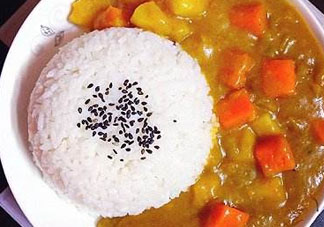 咖喱飯可以隔夜吃嗎？咖喱飯能放多久？