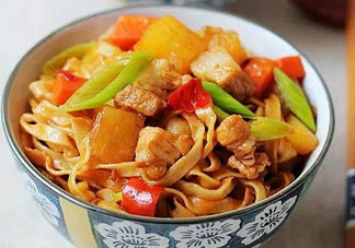 炒面為什么會(huì)粘鍋？炒面怎么不粘鍋？