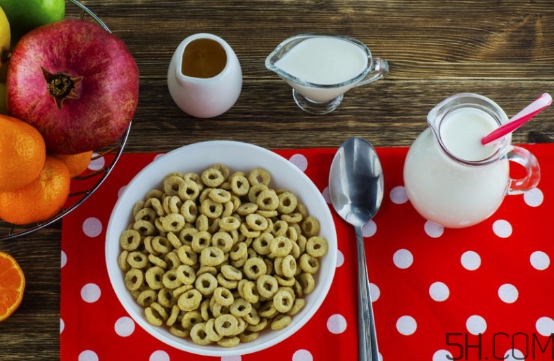 牛奶可以冷凍保存嗎？牛奶冷凍后還能喝嗎？