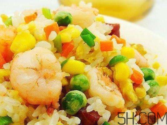 蛋炒飯會(huì)胖嗎？蛋炒飯會(huì)上火嗎？