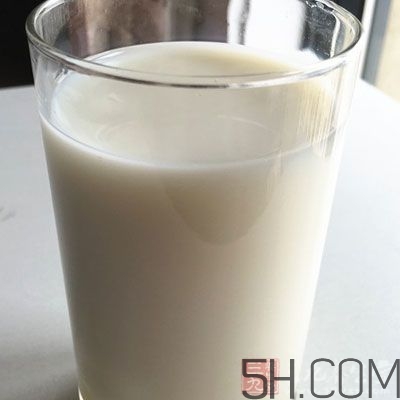 牛奶煮開了還有營養(yǎng)嗎？牛奶可以加熱嗎？