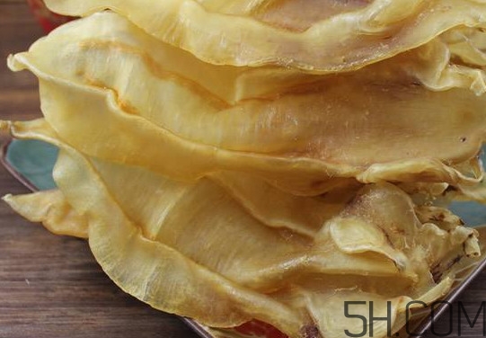 魚膠和花膠有什么區(qū)別？魚膠是魚的哪個部位