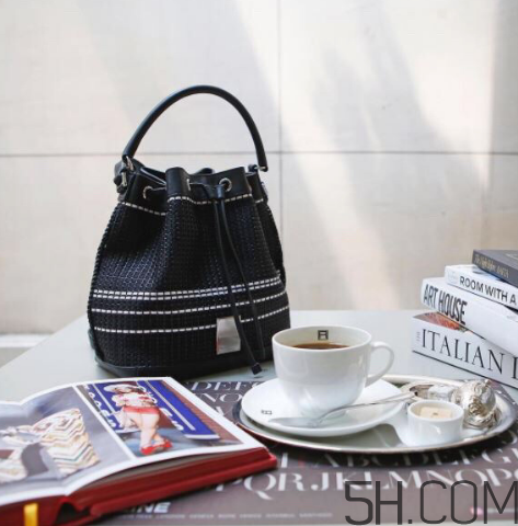 couronne包包怎么樣？couronne雙肩包多少錢？