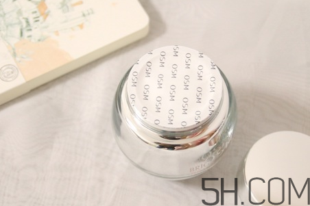 歐詩(shī)漫素顏霜怎么用_使用方法 歐詩(shī)漫素顏霜怎么用_使用方法