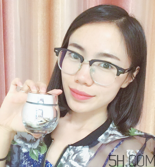 歐詩(shī)漫素顏霜怎么用_使用方法 歐詩(shī)漫素顏霜怎么用_使用方法