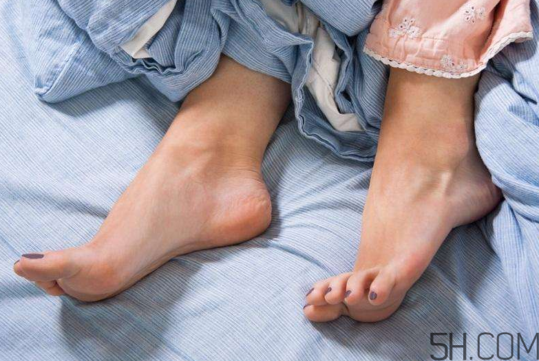 腳氣能用醋泡腳嗎？醋泡腳治腳氣有效嗎？