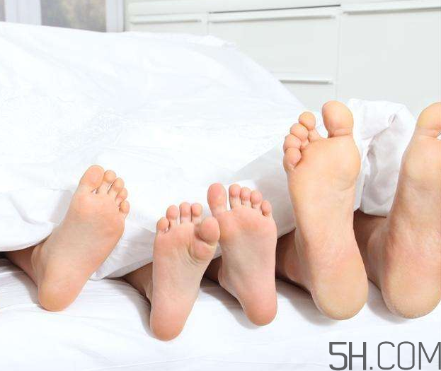 腳氣能用醋泡腳嗎？醋泡腳治腳氣有效嗎？