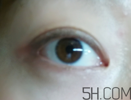 眼霜過(guò)期了可以用嗎？眼霜的保質(zhì)期