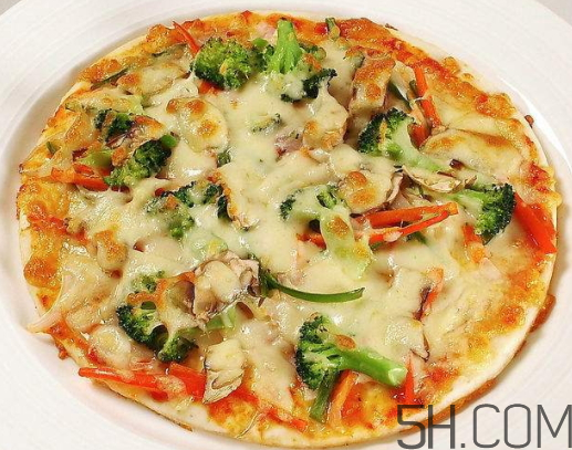 雞蛋餅和豆?jié){可以一起吃嗎？吃雞蛋餅?zāi)芎榷節(jié){嗎？