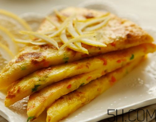 雞蛋餅和豆?jié){可以一起吃嗎？吃雞蛋餅?zāi)芎榷節(jié){嗎？