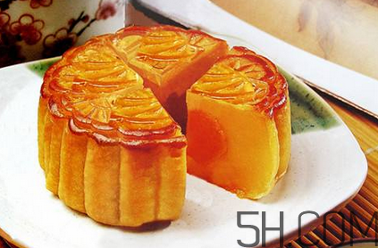 寶寶多大可以吃月餅？寶寶吃月餅會上火嗎？