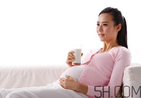 孕婦奶粉能和雞蛋一起吃嗎？喝孕婦奶粉的注意事項(xiàng)