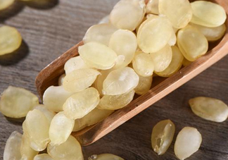 皂角米是熱性還是涼性？皂角米和雪蓮子的區(qū)別