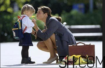 寶寶多大上幼兒園合適？寶寶上幼兒園早好嗎？