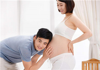 孕婦睡覺能伸懶腰嗎？孕婦出門注意事項(xiàng)