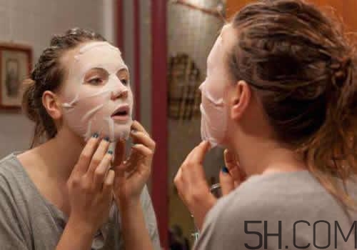 可以天天用爽膚水敷臉嗎 爽膚水敷臉多久好 可以天天用爽膚水敷臉嗎 爽膚水敷臉多久好