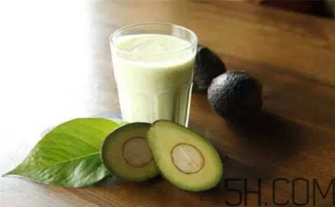 牛油果豐胸多長時間吃一次？牛油果怎么吃能豐胸？