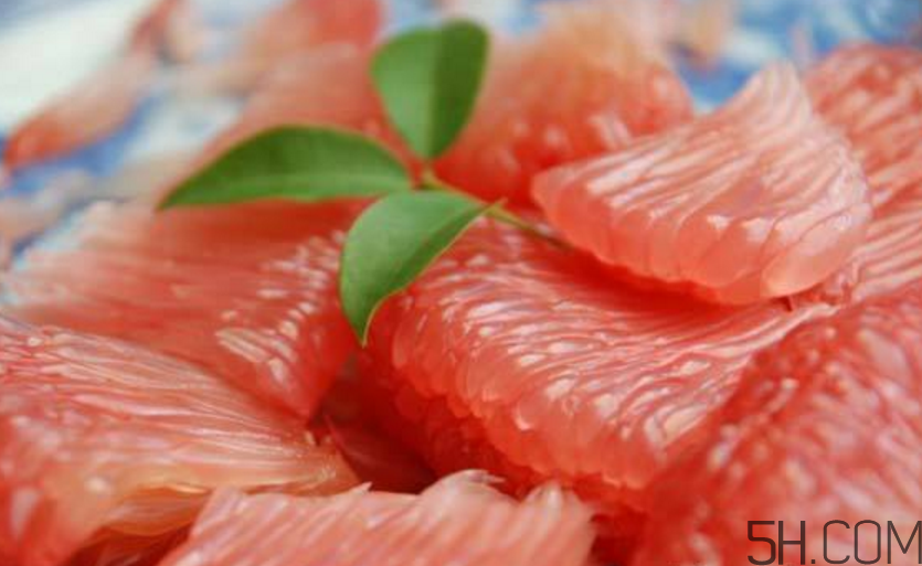 紅心柚子是熱性還是涼性？紅心柚子是染色的嗎？