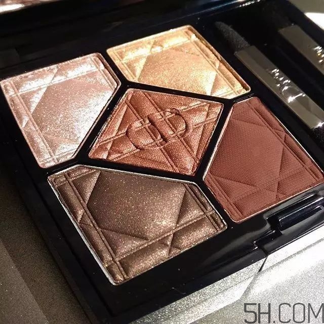 2017秋季新品眼影盤有哪些_試色測評 2017秋季新品眼影盤有哪些_試色測評