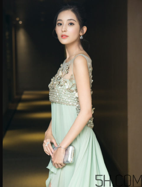 地包天可以做烤瓷牙嗎？地包天可以整牙嗎？