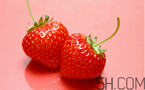 來月經(jīng)可以吃草莓嗎？草莓可以放冰箱保存嗎？