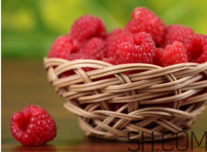 覆盆子的作用有哪些？覆盆子和桑葚哪個好吃？