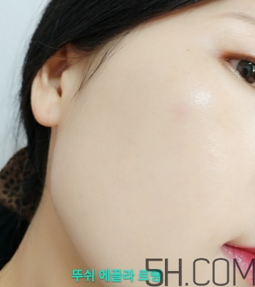 ysl女神粉底液怎么樣？ysl女神粉底液和超模粉底液對比