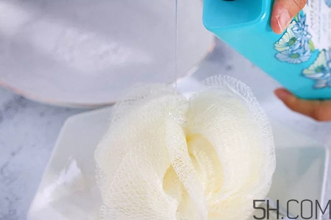 LG沐浴露真假怎么辨別？LG沐浴露真假對比圖