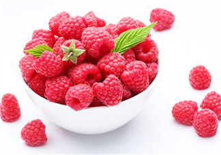 覆盆子茶什么時(shí)候喝？桑葚和覆盆子的區(qū)別