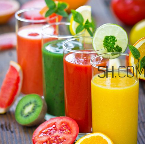 哪些水果不能一起榨汁喝？喝鮮榨果汁的好處