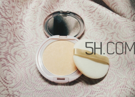 芙麗芳絲蜜粉怎么用？芙麗芳絲蜜粉保質(zhì)期