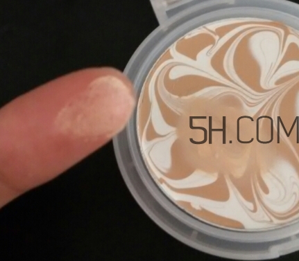 水粉霜用在什么之前？水粉霜使用步驟