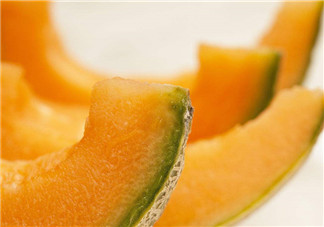 空腹吃哈密瓜好嗎？密瓜爛了一塊能吃嗎？