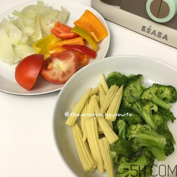 關(guān)于寶寶吃輔食的疑難問題，答案在這里