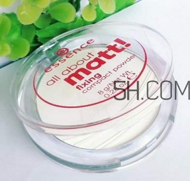 essence定妝蜜粉餅怎么樣？essence粉餅試色