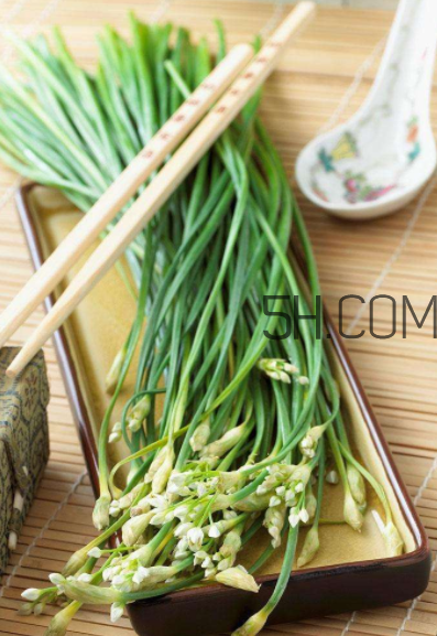 來(lái)月經(jīng)可以吃韭菜嗎？韭菜花的腌制方法