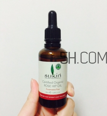 sukin蘇芊玫瑰果油適合什么年齡_適合油性皮膚嗎 sukin蘇芊玫瑰果油適合什么年齡_適合油性皮膚嗎
