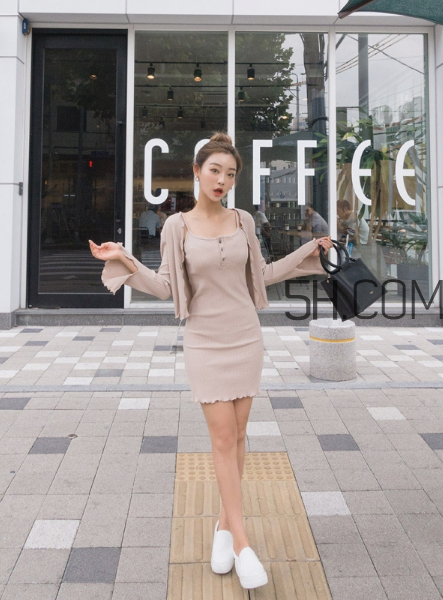 針織衫配什么鞋子？針織衫搭配鞋子圖片