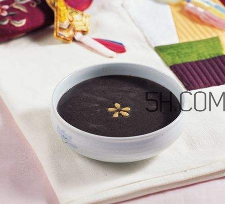 黑芝麻有點(diǎn)苦正常嗎？黑芝麻有保質(zhì)期嗎？