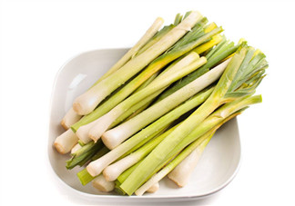 如何挑選新鮮的韭菜？野韭菜與韭菜的區(qū)別