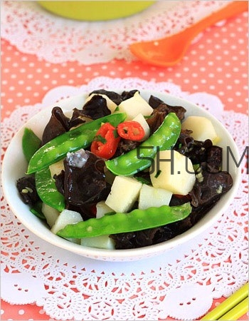 黑芝麻下奶嗎？黑芝麻怎么吃下奶？