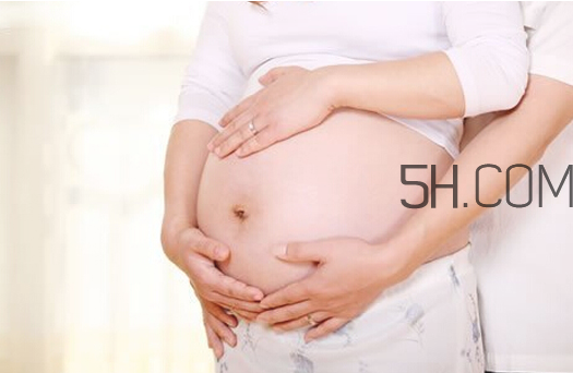 懷孕嘔吐吃什么可以緩解？孕婦哪幾種情況不能隨便摸肚子？