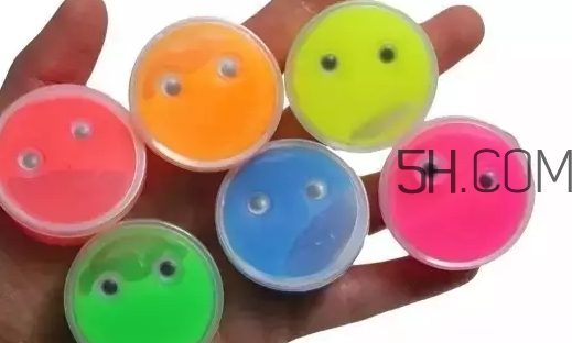 slime史萊姆是水晶泥嗎？史萊姆是什么做的