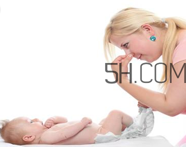 嬰兒不消化怎么辦？嬰兒大便干燥怎么辦？