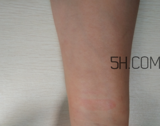 倩碧眼唇卸妝液怎么樣？倩碧眼唇卸妝液好用嗎？