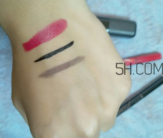 倩碧眼唇卸妝液怎么樣？倩碧眼唇卸妝液好用嗎？